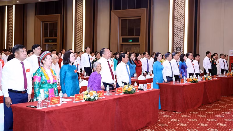 Các đại biểu dự Đại hội thi đua yêu nước tỉnh Tuyên Quang lần thứ I.