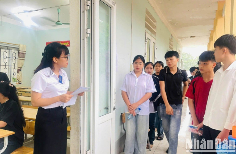 Ngày thi đầu tiên của Kỳ thi tốt nghiệp trung học phổ thông tại Hà Giang diễn ra an toàn, nghiêm túc.