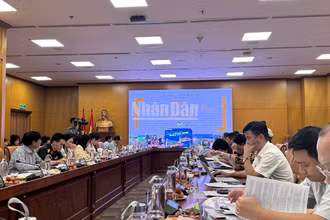 Quang cảnh tọa đàm.