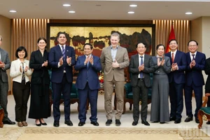 Thủ tướng Chính phủ Phạm Minh Chính và đoàn đại biểu phía Thụy Điển. (Ảnh: Trần Hải)