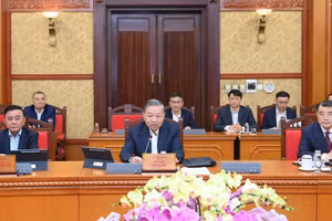 Tổng Bí thư Tô Lâm chủ trì phiên họp của Ban Bí thư về công tác tổ chức Tết Bính Ngọ 2026. (Ảnh: ĐĂNG KHOA)