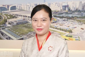 Bà Vi Triều Huy, Tổng Thư ký CAEXPO, Cục trưởng Cục Triển lãm quốc tế Quảng Tây, Trung Quốc.