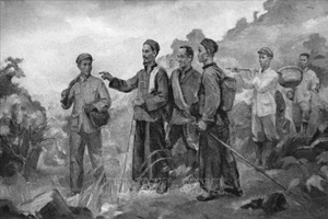 Ngày 28/1/1941, lãnh tụ Nguyễn Ái Quốc và các đồng chí Lê Quảng Ba, Phùng Chí Kiên, Thế An, Đặng Văn Cáp, Hoàng Văn Lộc vượt qua mốc 108 biên giới Việt Nam-Trung Quốc về đến Pác Bó (xã Trường Hà, Hà Quảng, Cao Bằng cũ), một nơi “bí mật” có “hàng rào quần chúng bảo vệ và có đường rút lui”. (Ảnh: TTXVN)