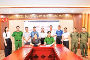 Phường Cam Đường phối hợp các doanh nghiệp tổ chức tư vấn, giới thiệu việc làm cho người sau cai nghiện.