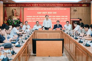 Toàn cảnh buổi gặp mặt báo chí.