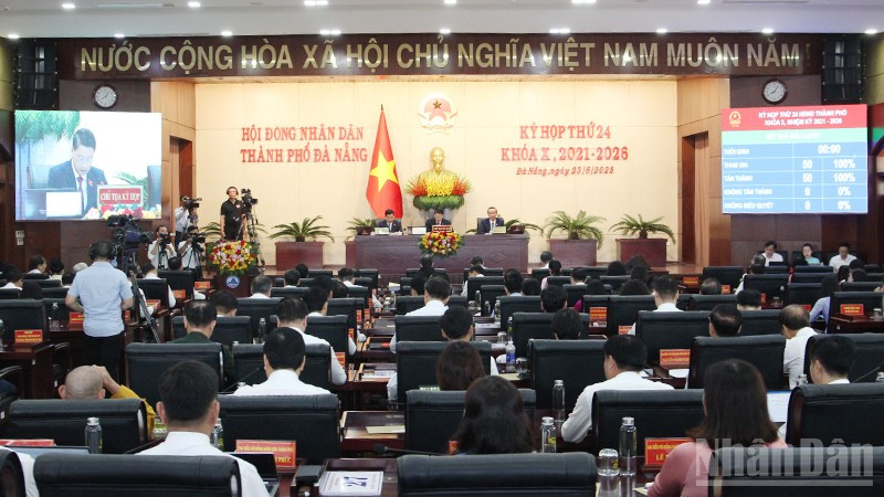 Hội đồng nhân dân thành phố Đà Nẵng khai mạc Kỳ họp thứ 24. ndo_br_img-6518.jpg