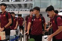 Đội tuyển U22 Việt Nam rời Thái Lan trở về nước. (Ảnh: MINH THẮNG)