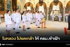 Nhân sự mới trong nội các cải tổ tuyên thệ nhậm chức trước Nhà vua Thái Lan. (Ảnh: NBT)