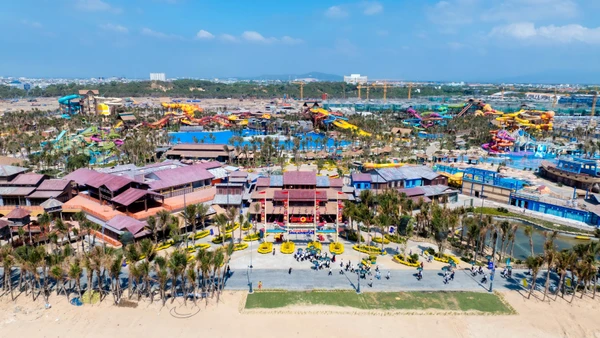 Toàn cảnh Công viên nước Vũng Tàu Aqua Adventure.