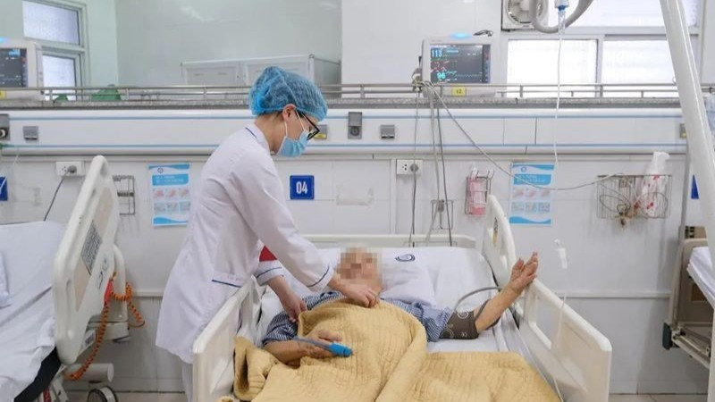 Bệnh nhân đái tháo đường nhập viện cấp cứu do biến chứng nặng. (Ảnh minh họa)