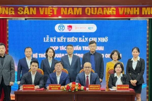 Sở Khoa học và Công nghệ Hà Nội, phối hợp cùng Trường đại học Kinh tế, Đại học Quốc gia Hà Nội và G-Group, Công ty CP IBPO thực hiện lễ ký kết biên bản ghi nhớ hợp tác tư vấn triển khai hệ thống quản trị công việc theo OKR/KPI.