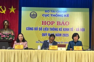 Cục Thống kê tổ chức họp báo, công bố số liệu thống kê về kinh tế-xã hội quý IV và năm 2025.