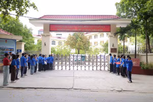 Một điểm thi trong kỳ thi vào lớp 10 tại thành phố Hà Nội.