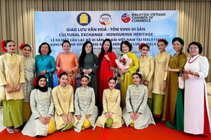 Góp phần làm giàu thêm kho tàng văn hóa ASEAN
