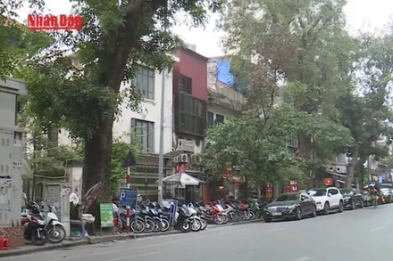 [Video] Hà Nội phân luồng giao thông phục vụ chuỗi sự kiện lớn