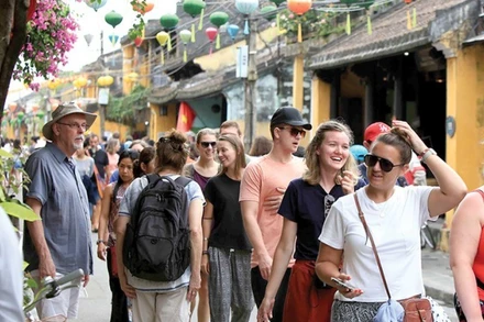 [Video] Khách quốc tế đến Việt Nam lập kỷ lục cao nhất trong 10 năm qua