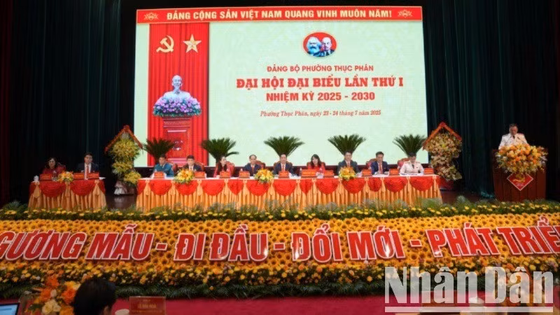 Quang cảnh đại hội.