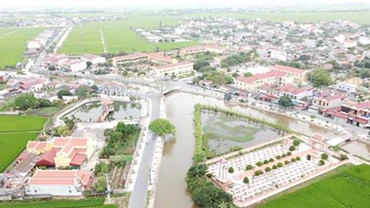Một góc xã nông thôn mới Xuân Hòa (huyện Xuân Trường, tỉnh Nam Định) nhìn từ trên cao.