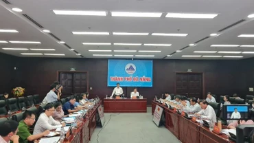 Thường trực Thành ủy Đà Nẵng làm việc với Thanh tra Đà Nẵng.