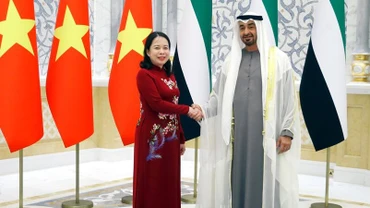 Phó Chủ tịch nước Võ Thị Ánh Xuân và Tổng thống UAE Sheikh Mohamed bin Zayed Al Nahyan. (Ảnh: TTXVN)