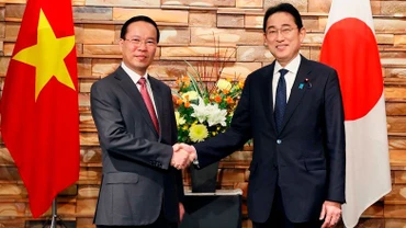 Việt Nam-Nhật Bản nâng cấp quan hệ hai nước lên Đối tác chiến lược toàn diện vì hòa bình và thịnh vượng tại châu Á và trên thế giới