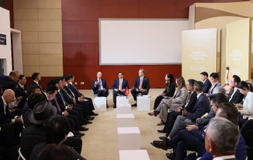 Thủ tướng Phạm Minh Chính dự Đối thoại chiến lược quốc gia Việt Nam và Diễn đàn Kinh tế Thế giới (WEF).