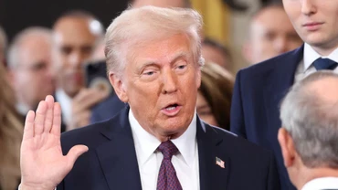 [Ảnh] Ông Donald Trump chính thức trở thành Tổng thống thứ 47 của nước Mỹ