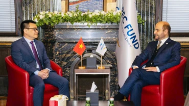 Đại sứ Vũ Lê Thái Hoàng thăm, làm việc với Chủ tịch Quỹ OPEC 