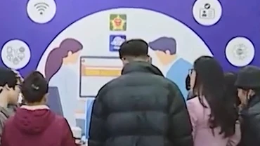  [Video] Hà Nội cấp đổi giấy phép lái xe tại 32 đại lý dịch vụ công trực tuyến