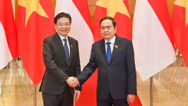 Chủ tịch Quốc hội Trần Thanh Mẫn hội kiến Thủ tướng Singapore Lawrence Wong 