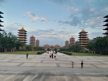Chùa Phật Quang Sơn - điểm đến nổi bật thu hút du khách của Đài Loan.
