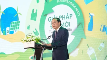 Thứ trưởng Bộ Tài Nguyên và Môi Trường Lê Công Thành phát biểu tại khai mạc cuộc thi