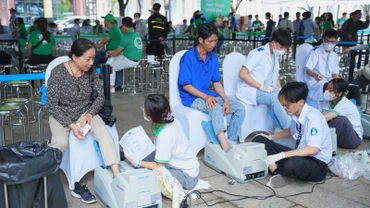 Hành trình “Sống khỏe mỗi ngày” đến Thành phố Hồ Chí Minh, thêm 3.000 người được khám bệnh miễn phí