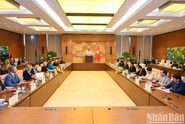Quang cảnh buổi tiếp tại Nhà Quốc hội. (Ảnh Duy Linh)