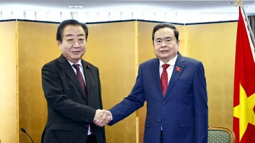 Chủ tịch Quốc hội Trần Thanh Mẫn tiếp Chủ tịch Đảng Dân chủ Lập hiến Nhật Bản