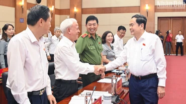 [Ảnh] Chủ tịch Quốc hội Trần Thanh Mẫn làm việc với Ban Chấp hành Đảng bộ thành phố Hải Phòng