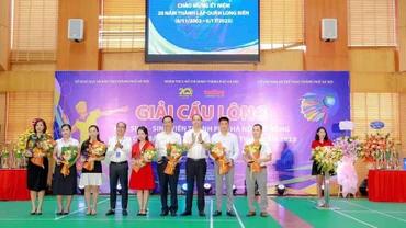 Giải cầu lông trẻ Cúp Báo Tuổi trẻ Thủ đô lần thứ 11 - Sân chơi bổ ích cho các bạn trẻ