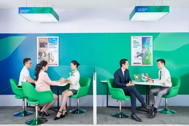 VPBank ra mắt gói vay Combo Business dành cho hộ kinh doanh với lãi suất chỉ từ 5,7%/năm