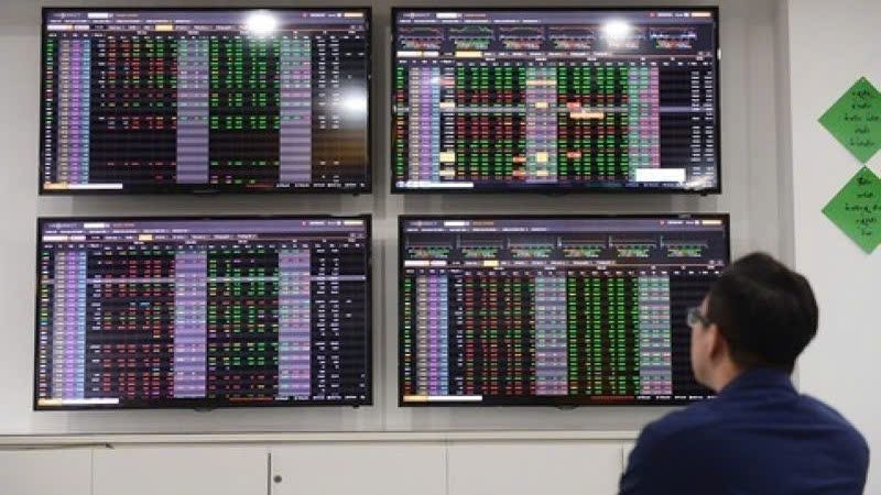 Lựa chọn cổ phiếu có nội lực thực chất và hạn chế chạy theo biến động ngắn hạn sẽ là yếu tố quyết định giúp nhà đầu tư chuẩn bị cho nhịp phục hồi trong thời gian tới.