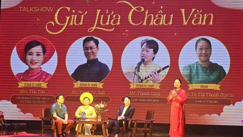 Chương trình biểu diễn nghệ thuật Chầu văn "Hồn Xưa, Điệu Mới" do nhóm R3VIVE Event phối hợp cùng Folklore Club USSH tổ chức.