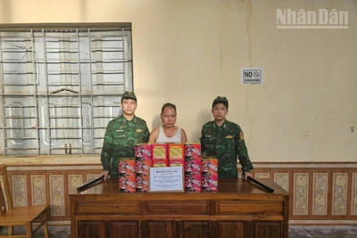 Đối tượng Tấn đã bị cán bộ chiến sĩ biên phòng Đồn Biên phòng Chi Lăng, tỉnh Lạng Sơn bắt giữ.