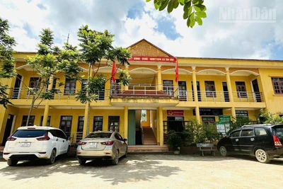 Trụ sở Đảng ủy, Ủy ban nhân dân, Hội đồng nhân dân xã Tân Văn, tỉnh Lạng Sơn.