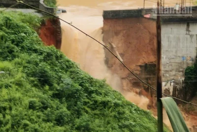 Đoạn vỡ của đập thuỷ điện Bắc Khê, tỉnh Lạng Sơn. (Ảnh: Sở Nông nghiệp và Môi trường tỉnh Lạng Sơn)