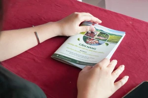 Cẩm nang “Hướng dẫn tái chế rác thải thực phẩm”.