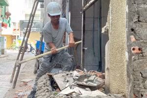 Công tác chỉnh trang đô thị được chính quyền và nhân dân phường Bàn Cờ thực hiện hiệu quả để nâng cao mỹ quan đô thị, phục vụ các mục tiêu phát triển kinh tế-xã hội. 