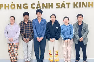 Các bị can tại cơ quan chức năng. (Ảnh: Công an cung cấp)