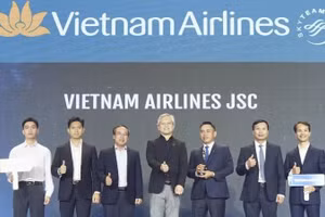 Vietnam Airlines đã được Tạp chí HR Asia trao tặng giải thưởng “Nơi làm việc tốt nhất châu Á 2026”, ghi nhận quá trình xây dựng môi trường làm việc lấy con người làm trung tâm và phát triển nguồn nhân lực bền vững của Hãng.