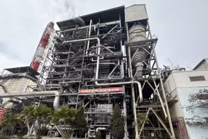 Tập đoàn Công nghiệp Than-Khoáng sản Việt Nam xác định mục tiêu phấn đấu hoàn thành 50% kế hoạch đầu tư năm trong 6 tháng đầu năm, ưu tiên tập trung cao độ đối với các dự án than hầm lò, nhiệt điện trọng điểm.