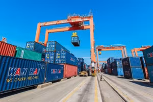 Năm 2026, cả nước có tổng số 19 cảng cạn, được bổ sung 2 cảng mới so với năm trước, gồm Cái Mép và Tân Cảng-Mộc Bài.