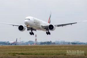 Hãng hàng không Emirates cũng đang từng bước khôi phục tần suất khai thác các đường bay từ Hà Nội, Thành phố Hồ Chí Minh, Đà Nẵng đi Dubai.